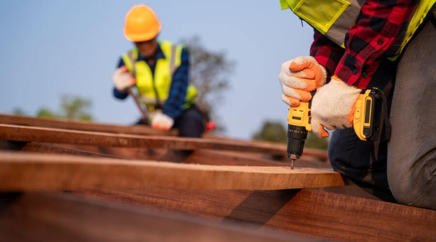 Expert new roof installation services in Henryville, IN